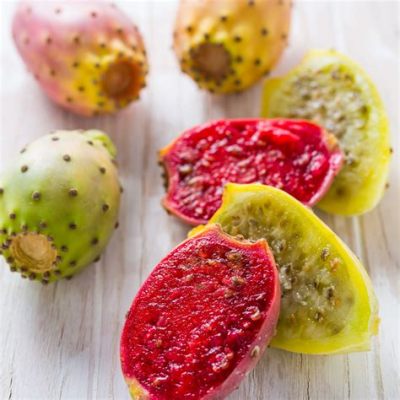 When Do Prickly Pears Fruit: Exploring the Mysteries of Cactus Harvests and the Unpredictable Nature of Time